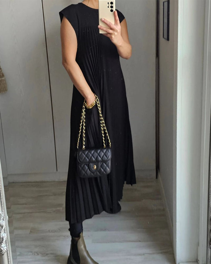 Giselle Effortlessly Elegant Pleated Dress