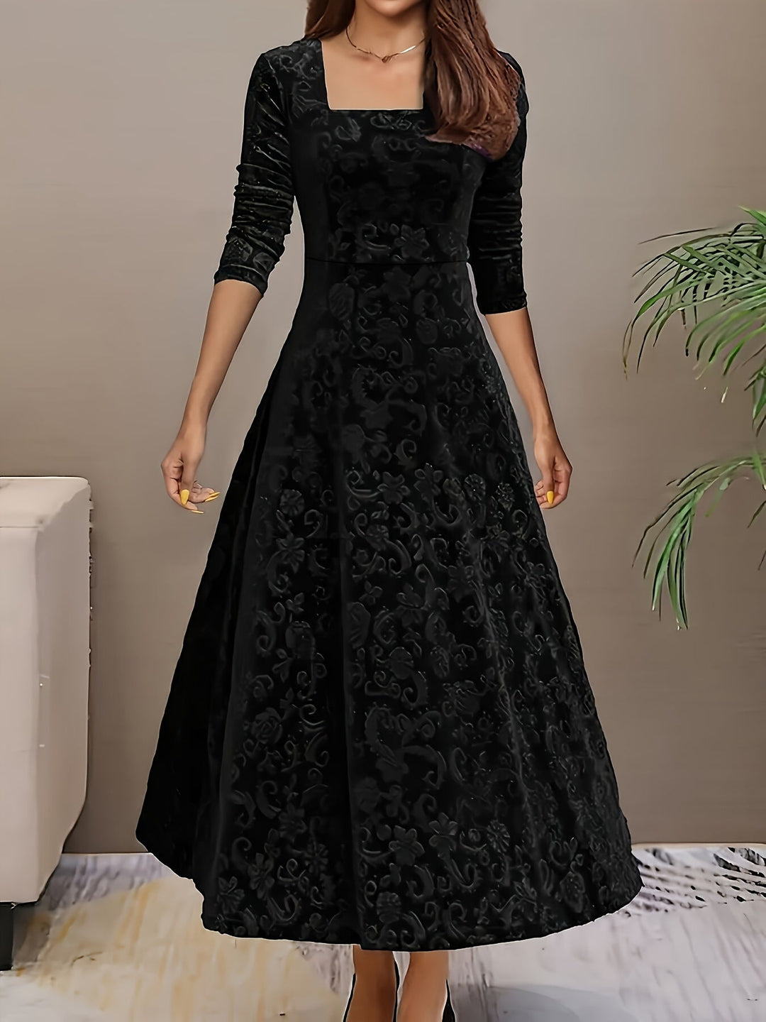 Nicola Elegant Velvet Dress
