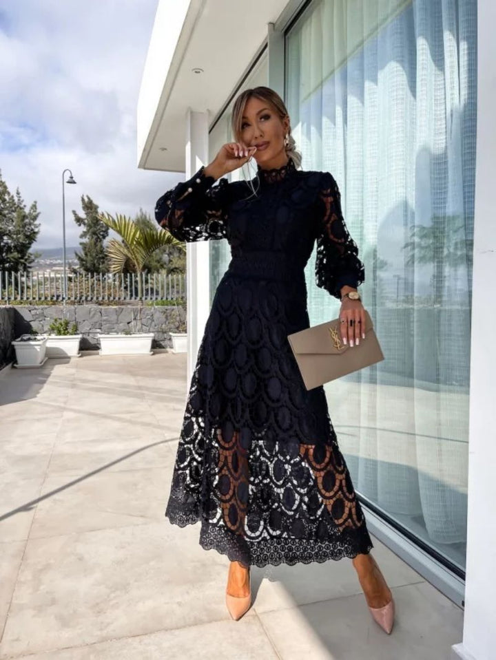 Lisa Romantic Lace Dress