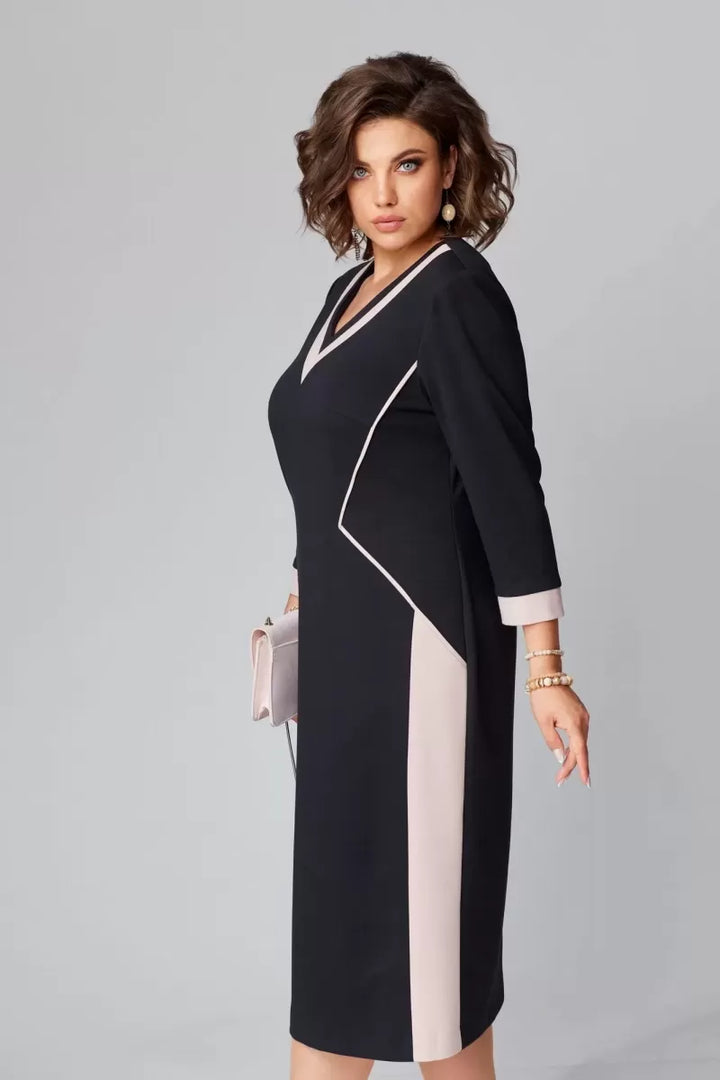Alexa Elegant V-neck dress