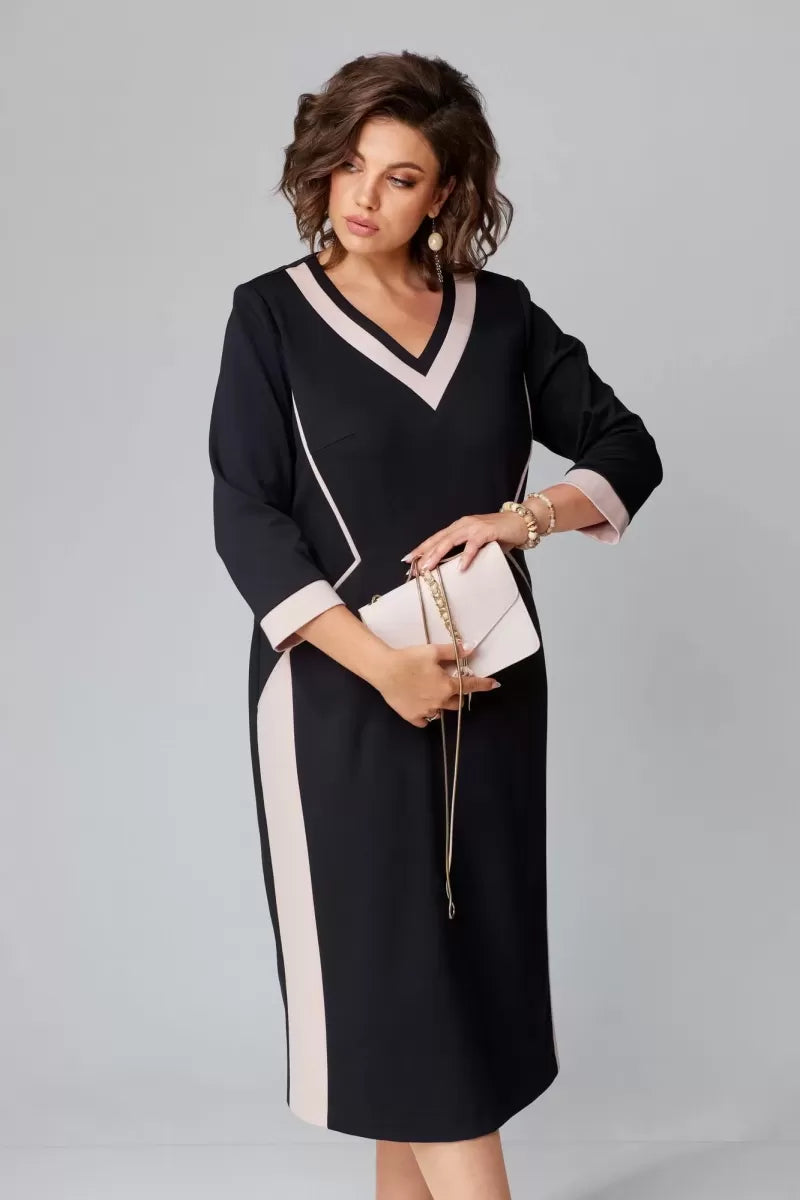 Alexa Elegant V-neck dress