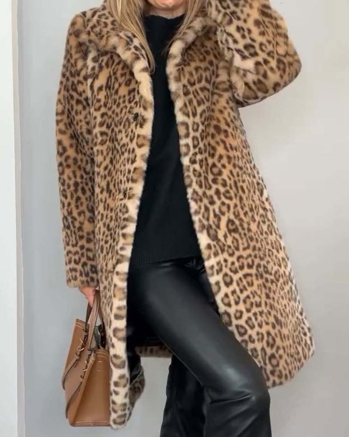Lysandra Elegant Leopard Coat