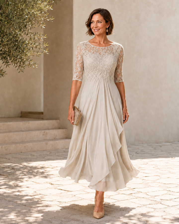 Rose – The Flattering Lace Midi Dress