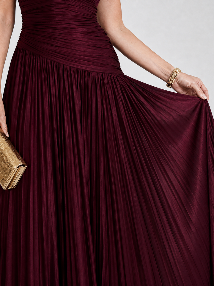 Lemar Sleeveless Pleated V Neck Midi Dress