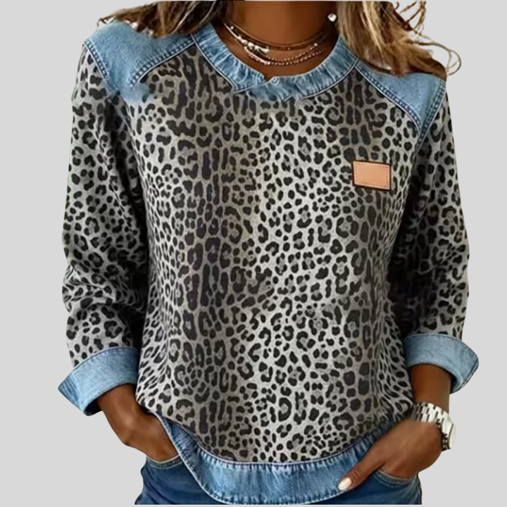 Hollyn | Leopard Print Sweater with Denim Collar