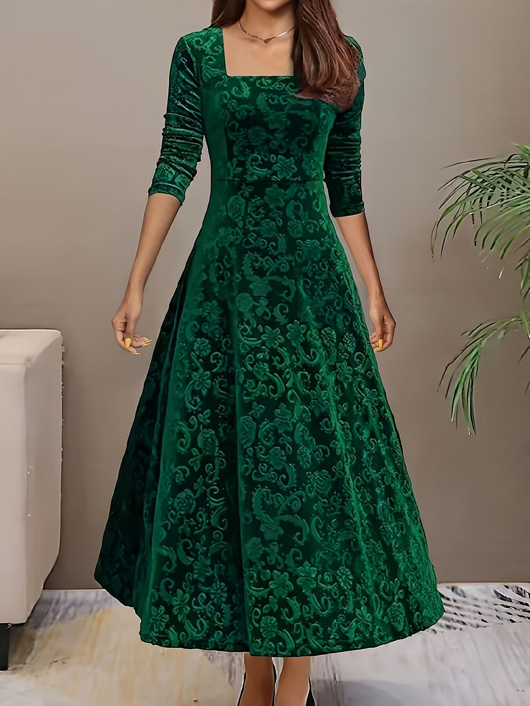 Nicola Elegant Velvet Dress