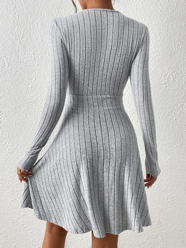 Reese Elegant V-Neck Dress