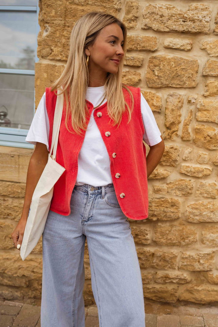 Loryn Elegant Summer Vest