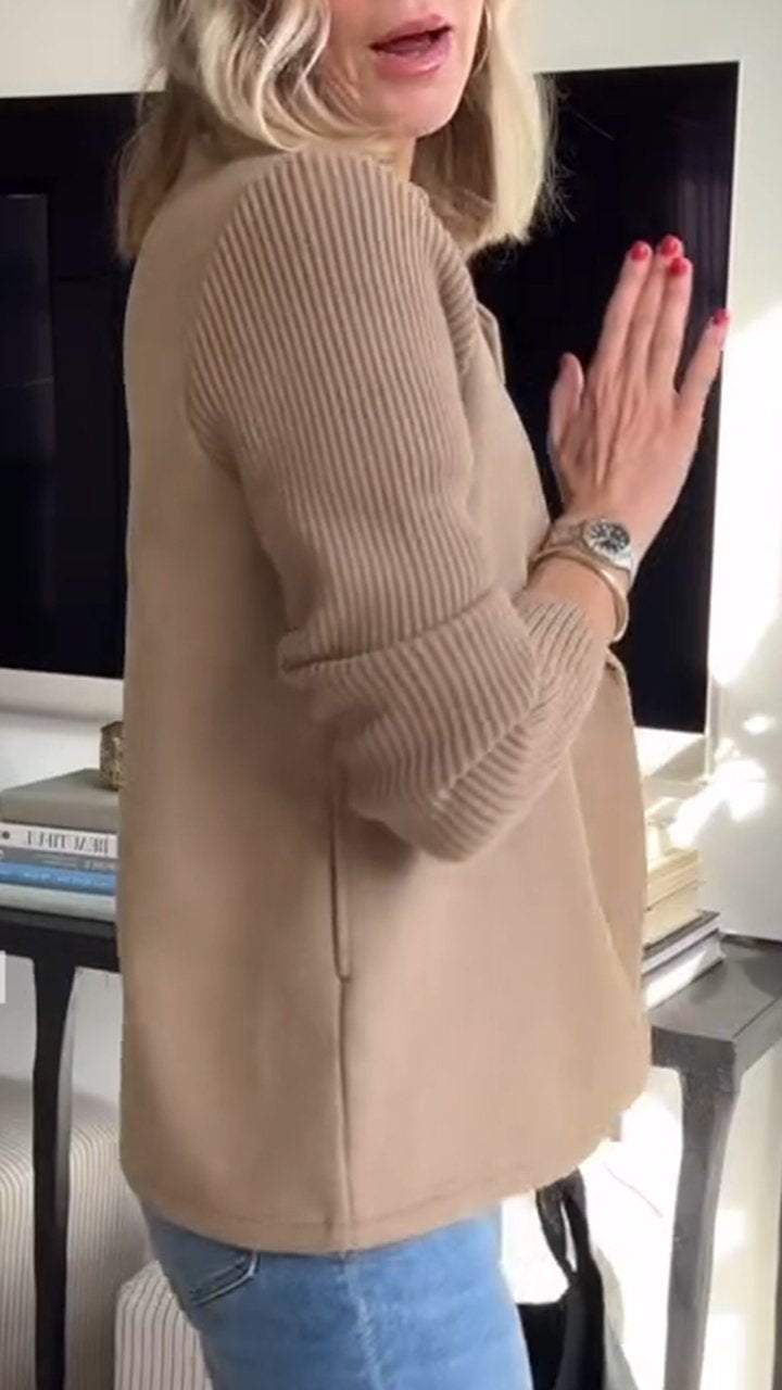 Kristiana Elegant Knitted Blazer