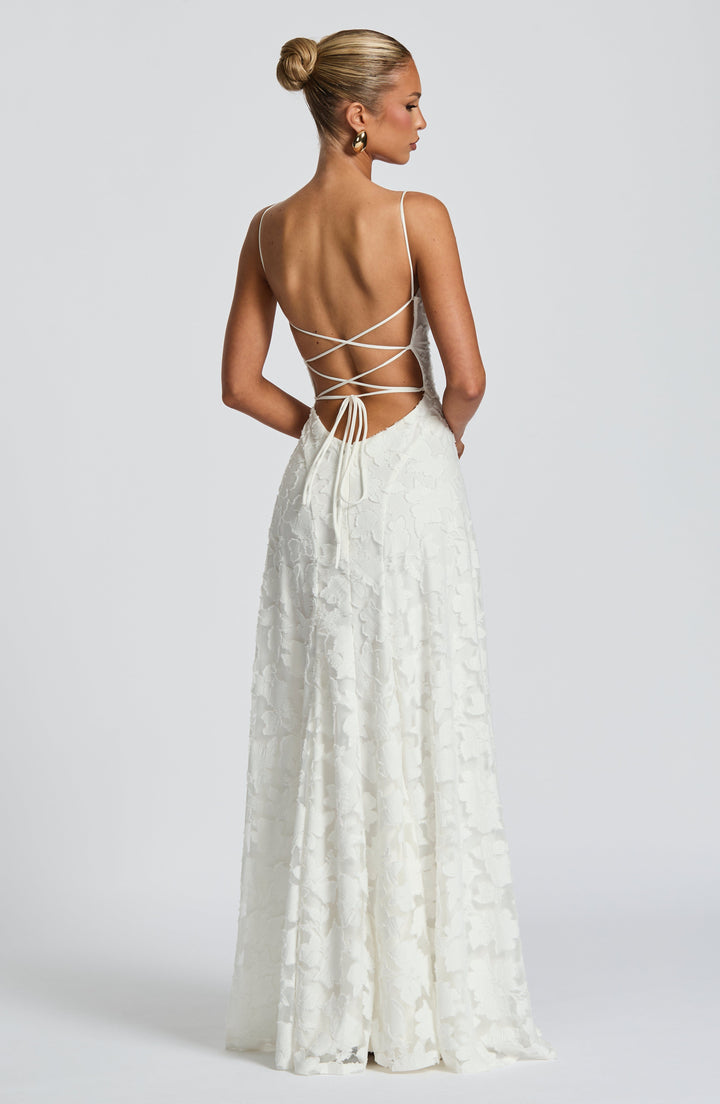 Carli Elegant Maxi Dress