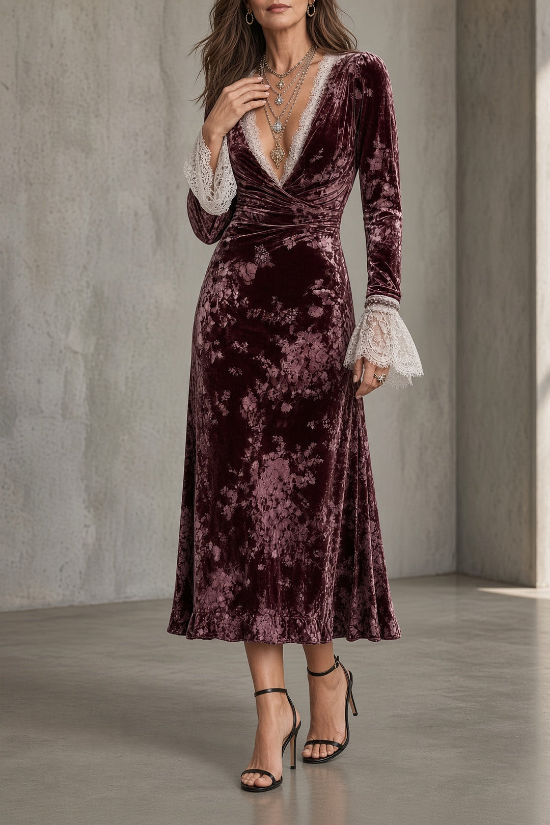 Mia Velvet Dress