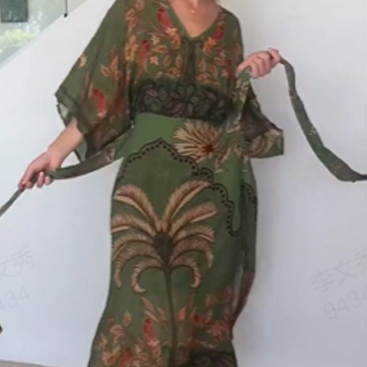 Viviette Elegant Maxi Dress